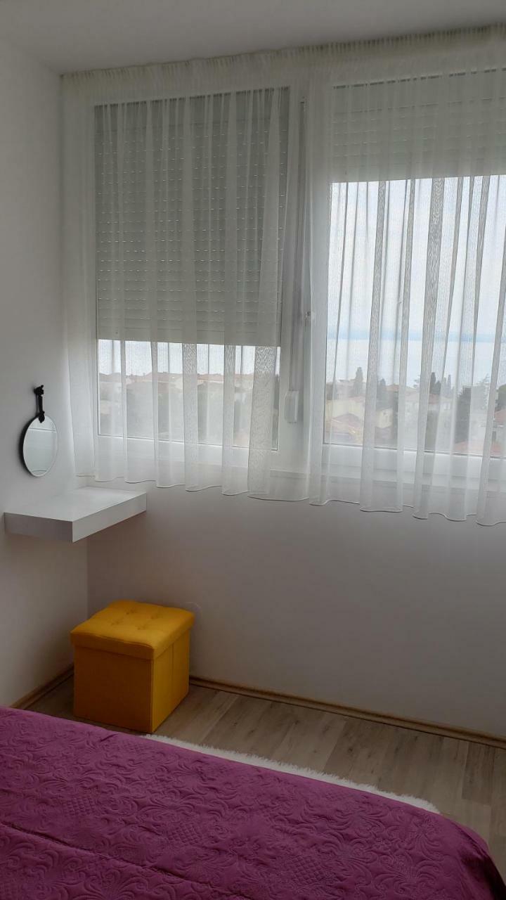 Apartment Pjero Split Buitenkant foto